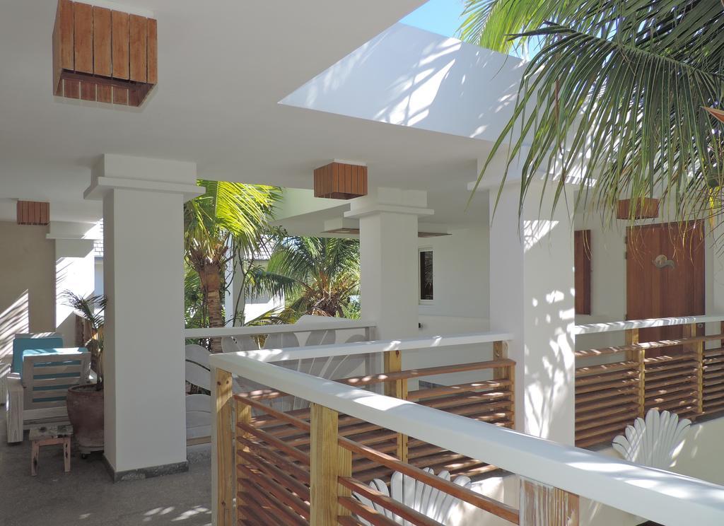 Hotel Les Ondines Sur La Plage Gustavia Exterior photo